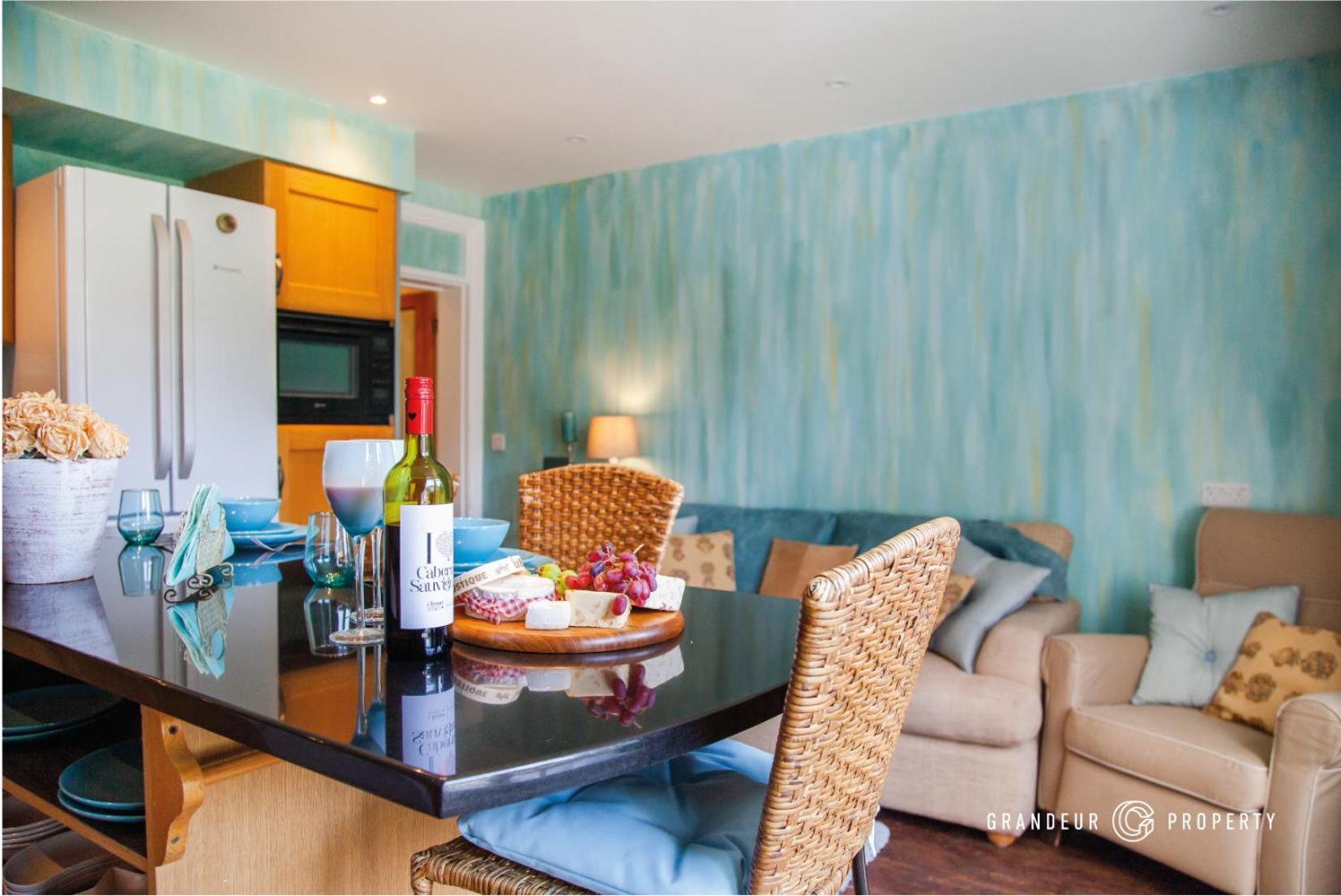 The Gardenside Apartment By Grandeur Property Bornemouth Extérieur photo